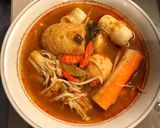 Foto langkah ke 4 dari resep Tom Yum Ayam Seafood Made by Sherly.