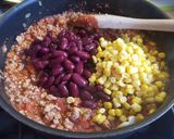 Gluténmentes pikáns chilis bab recept fázis 3 fotója
