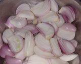 A picture of step 1 of Aaloo pyaaz ki sabzi.