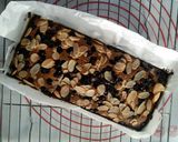 Foto langkah ke 5 dari resep 47. Moist Banana Bread.