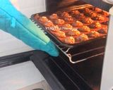 Gambar langkah 6 resipi Mini Chocolate Chip Cookies.