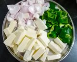 A picture of step 1 of Paneer Chilli Gravy.