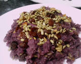 Foto del paso 4 de la receta: Lombarda con pasas y pipas de girasol
