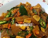 Foto langkah ke 5 dari resep Oseng Kikil Kecap Cabe Ijo Pedas.