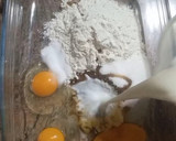 Foto del paso 1 de la receta: Bizcocho con frutos rojos 🍒