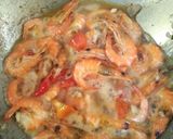 Foto langkah ke 3 dari resep Udang asam manis sederhana.