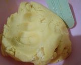 Foto langkah ke 3 dari resep Strawberry Thumbprint Cookies.