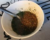 Une image de l'étape 5 de Marinade ail, citron, persil et échalote (pour poissons,fruits de mer et légumes).