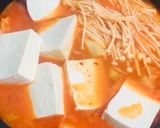 Hình bước làm 4 của món Canh kim chi đậu phụ