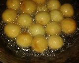 Foto langkah ke 5 dari resep Donat mini.