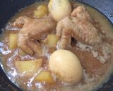 Foto langkah ke 5 dari resep Semur ayam, telur, kentang manis & gurih.