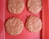 Foto langkah ke 2 dari resep Burger daging sapi.