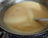 A picture of step 2 of Kesar Mango custard.