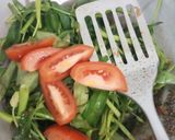 Foto langkah ke 3 dari resep Tumis kangkung.