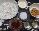 A picture of step 1 of Sooji Kakara Pitha.