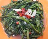 Foto langkah ke 4 dari resep Tumis kangkung.