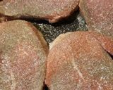 A picture of step 1 of Black Angus Round Eye Steak.