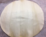 Foto del paso 1 de la receta: Tortitas de hojaldre y miel 🍯