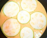 Foto del paso 2 de la receta: 😁Tarta de garbanzo con calabacín, cebolla y tomate 😁