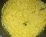 Foto langkah ke 1 dari resep Bekal Anak Nasi Kuning Simple.