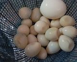 Foto langkah ke 1 dari resep Telur Puyuh Coklat ala angkringan.
