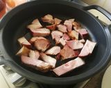 Foto del paso 4 de la receta: Col con codillo ahumado y alubia Jorgette style