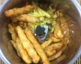 A picture of step 1 of Aloo bujiya Kurkure Katta Meeta stuffed paratha.