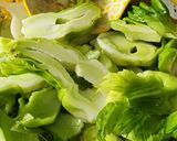 Hình bước làm 1 của món Rau mầm đá xào tỏi (món chay)