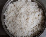 A picture of step 5 of Rich Rajma chawal.