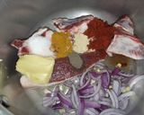 صورة لخطوة 1 من وصفة مرقة بالبسباس والزيتون باللحم البقري🥩