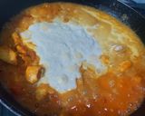 A picture of step 5 of Lasooni Methi Chicken.