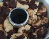 Foto langkah ke 4 dari resep Monkey Bread.
