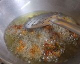 A picture of step 4 of Kulith (horse gram) pakoda.