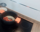 Foto del paso 2 de la receta: Croquetas de chorizo y huevo cocido