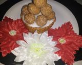 A picture of step 3 of Til gurd katori with gurd coconut ladoo.