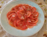 Foto del paso 2 de la receta: Ensalada de Carpaccio de tomates y sardinas en conserva