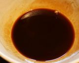 A picture of step 2 of Soy sauce chicken.