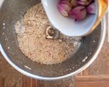 A picture of step 2 of Rose Almond Lassi.