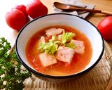 Hình bước làm 4 của món Canh Ngót Cá Hồi Cà Chua