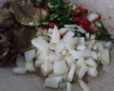 Foto langkah ke 5 dari resep Tumis Pare Ikan Teri.