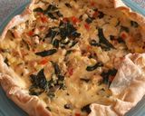 Foto del paso 5 de la receta: Quiche pollo, espinaca y choclo en masa Pascualina