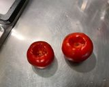 Une image de l'étape 8 de Salade de coquillettes aux carottes, tomates bicolores et oignon rouge.