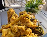 Foto langkah ke 6 dari resep Ayam UNGKEP LENGKUAS. Gurih, bumbunya melimpah, wangi lengkuas.
