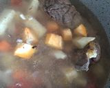 Foto del paso 3 de la receta: Puchero con ossobuco