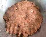 Une image de l'étape 4 de Keftedes au Ouzo 🇬🇷 (boulettes de viande moelleuses à la Grecque).
