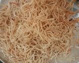 A picture of step 4 of Chinese Bhel.