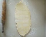 A picture of step 6 of Sausage roll.