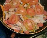 Foto del paso 3 de la receta: Salteado de pechuga y chorizo de pavo