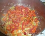 A picture of step 3 of Multicolored giouvetsi.