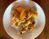 รูปขั้นตอนการทำที่ 1 ของ ปีกไก่ผัดเกี้ยมฉ่าย By แม่บ้าน